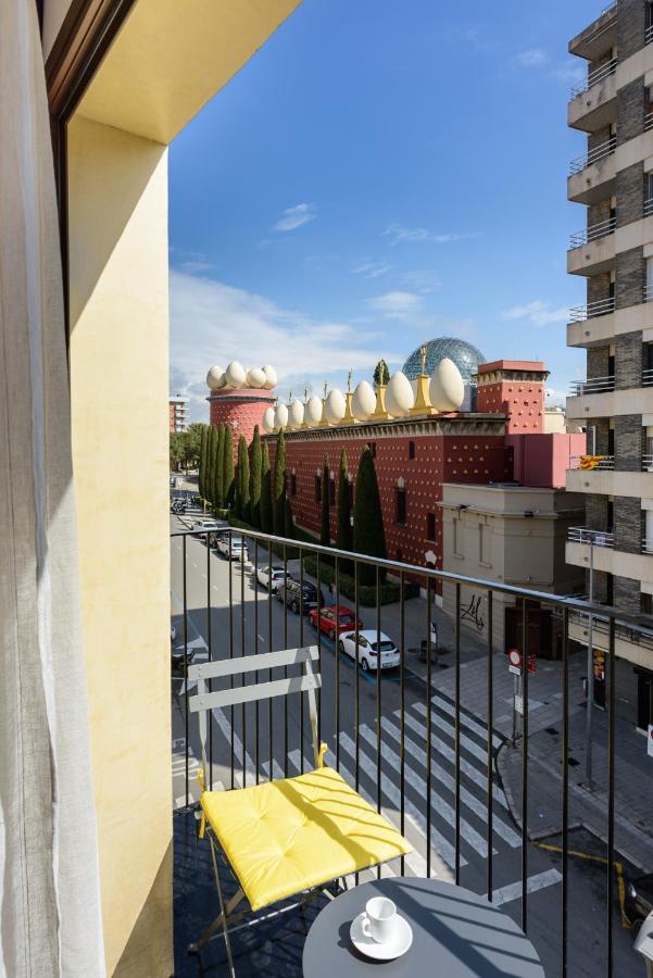 Apartamentos Enfrente Del Museo Dali フィゲラス エクステリア 写真
